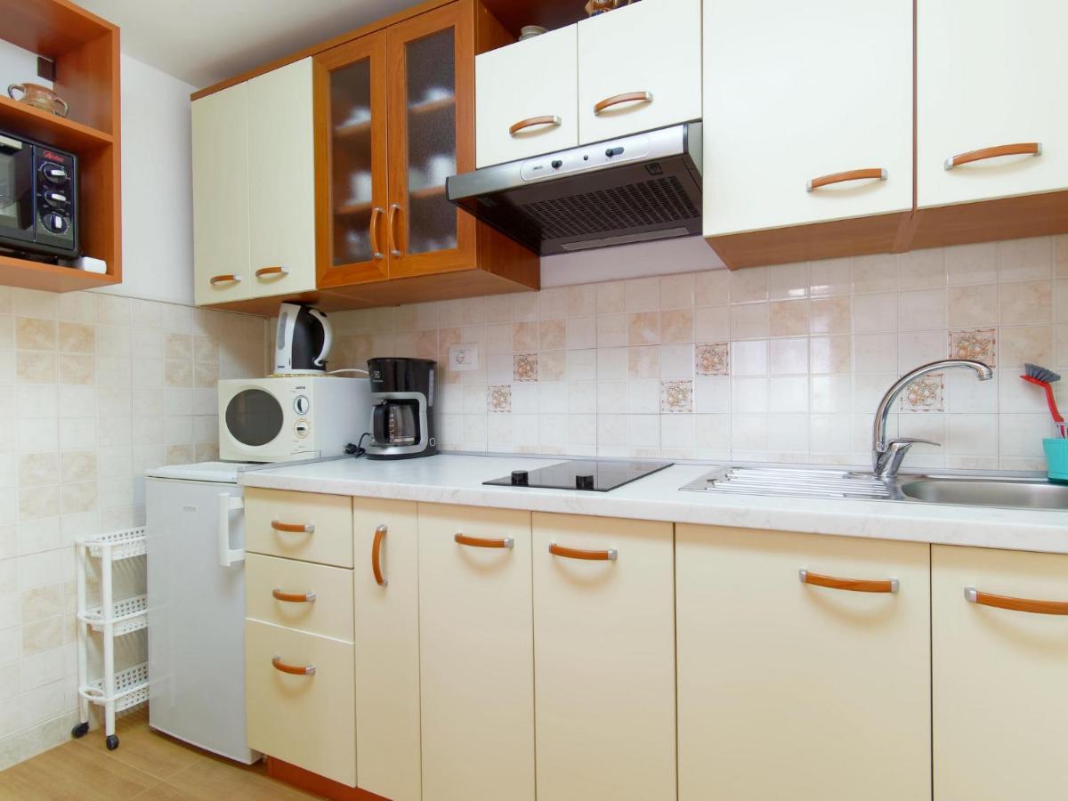 Holiday Home Nevena By Rent Istria Buje Exterior photo