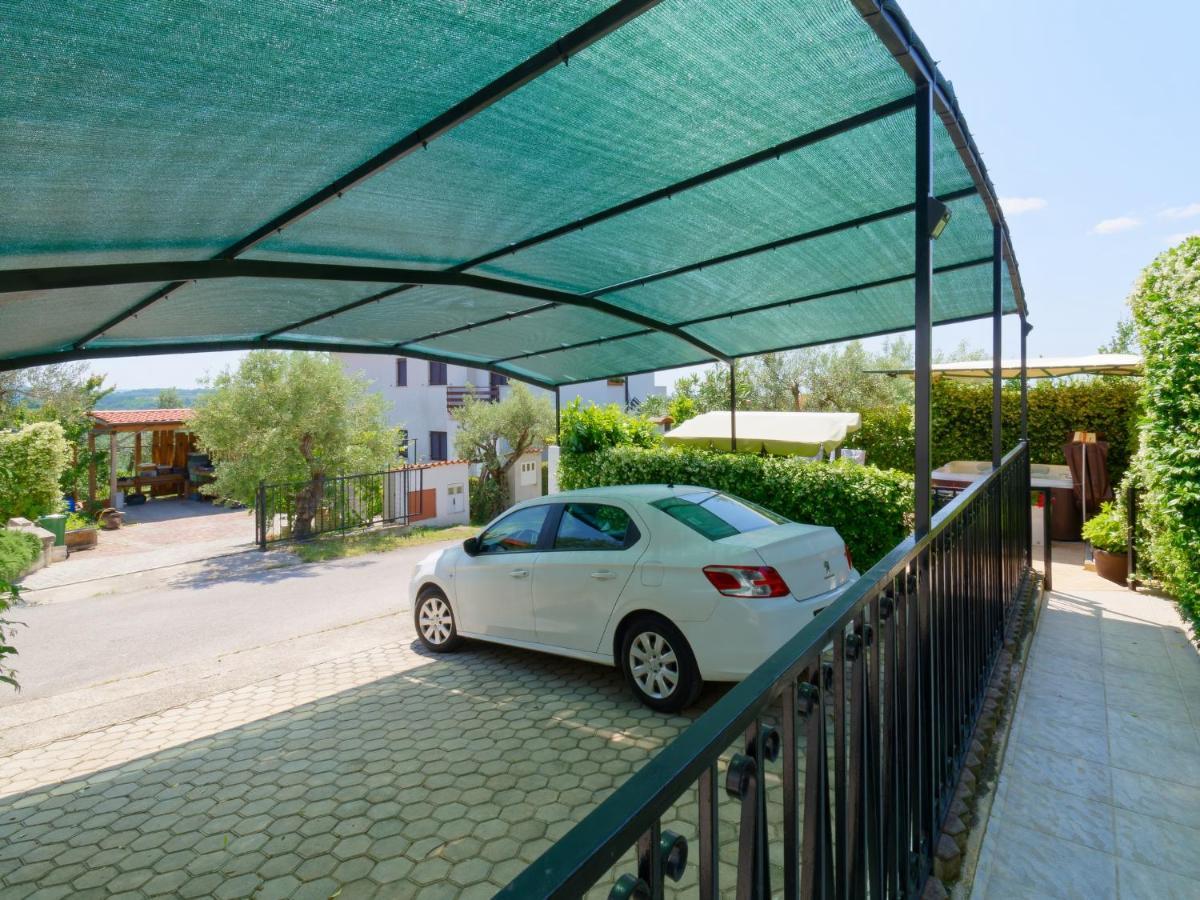 Holiday Home Nevena By Rent Istria Buje Exterior photo